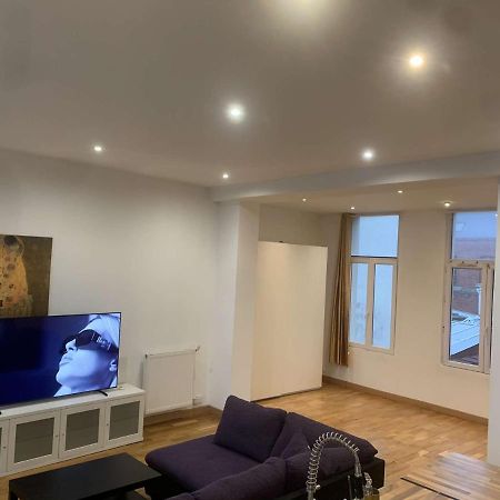 Spacieux 100 M2 Pour 7 Personnes En Plein Centre-Ville Lila Exterior foto